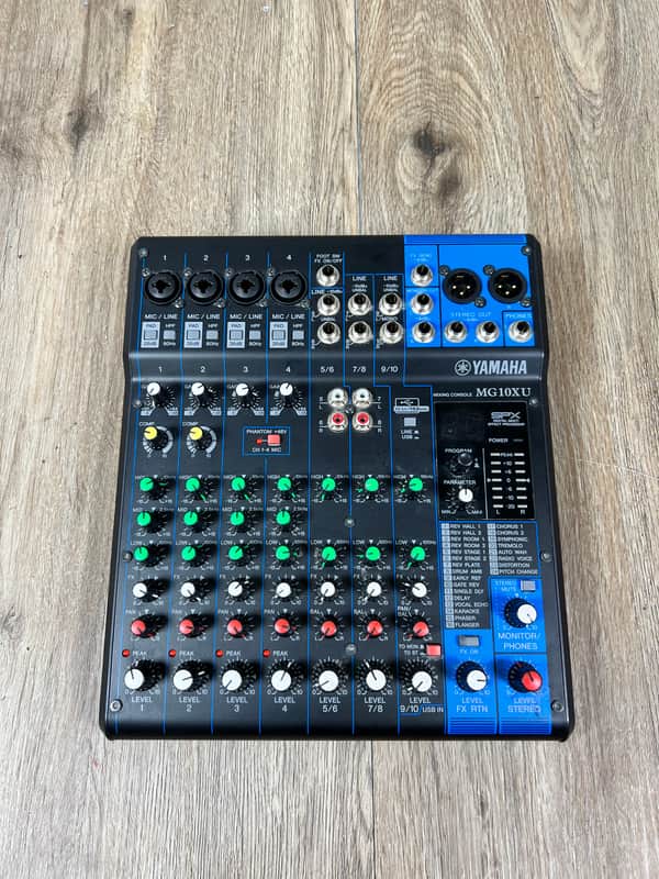 Yamaha MG10XU 10-Channel Analog Mixer 2016 - Present - Black image 1