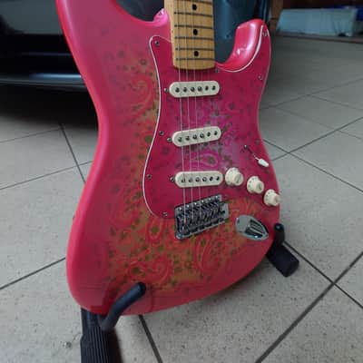 Fender Paisley Stratocaster 72 Made.in Japan 1995 - Pink Paisley image 7