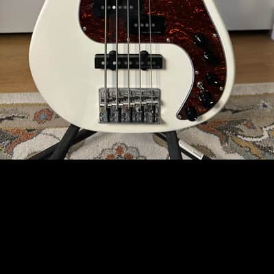 Sire 2nd Generation Marcus Miller P7 AWH Alder 5-String with Ebony Fingerboard 2019 - Antique White image 5