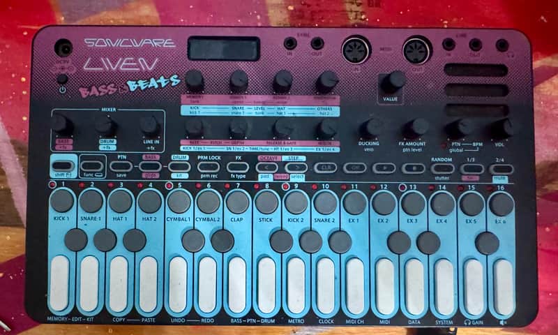 Sonicware Liven Bass & Beats 27-Key Wavetable Bass Synthesizer and Rhythm Machine 2021 - Present - Black / Pink with White Keys image 1