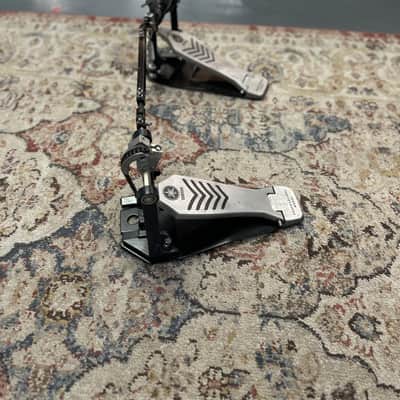 YAMAHA DFP-8215-DALU-1 FLYING DRAGON SINGLE CHAIN DOUBLE PEDAL WITH FIRTH VKB1 BEATERS - USED image 4