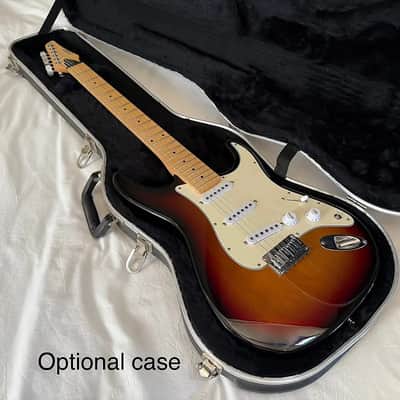 Carvin Bolt SSS Tremolo  - Custom Shop Strat Killer - Made in USA - Natural Alder - Free Pro Setup image 23