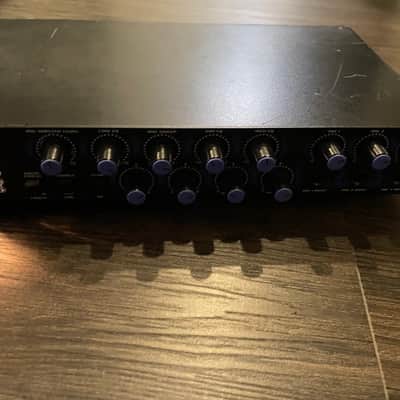 VocoPro DA-1055 pro 6 channel karaoke mic mixer w/ Effects image 8