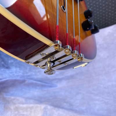 Rick Turner Model 1 Bass CP DLX Short Scale Custom 2021 Burst image 8