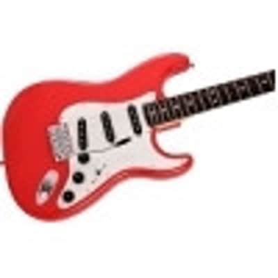 Fender Made in Japan Limited International Color Stratocaster Guitar, Rosewood Fingerboard, Morocco Red w/ Gig Bag image 3