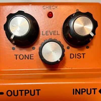 Boss DS-1 Distortion (Silver Label) 1994 - Present - Orange image 3