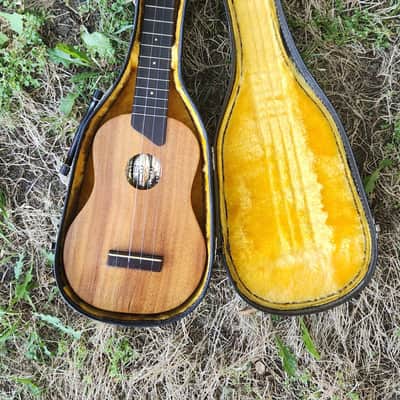 Kamaka Saprano ukulele 1954 to 1969 64 65 - Simi gloss laq varnish image 15