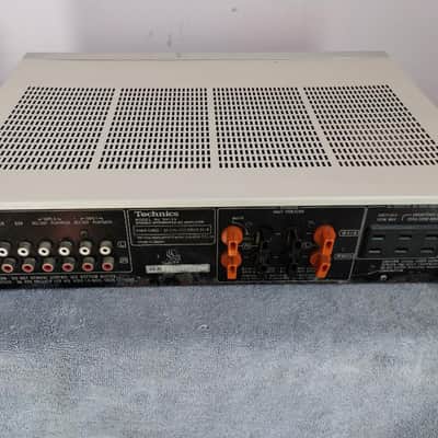 Technics SU V3 integrated amplifier in good working condition - 1990's image 3