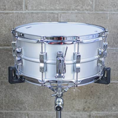 Ludwig 6.5"x14" Acrolite Snare Drum image 9