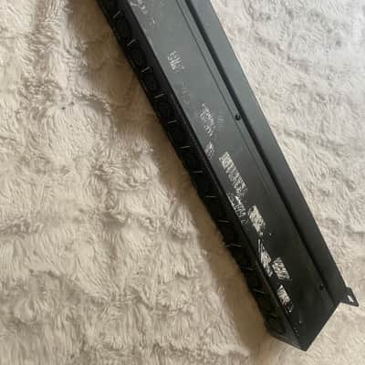 ART P16 Rackmount 16-Channel Balanced XLR Patchbay 2015 - Present - Black image 3