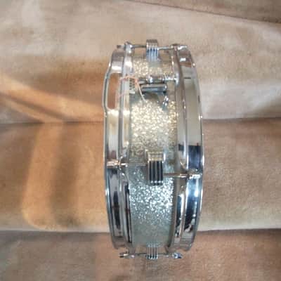 Ludwig Vintage 1962 Jazz Combo 3 X 13 Snare Drum, Silver Sparkle, COB Hoops - Mint! image 7