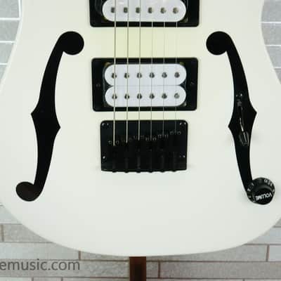 Ibanez PGMM31-WH Paul Gilbert Signature miKro - White image 6