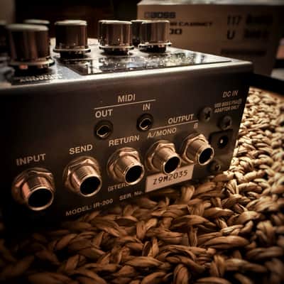 BOSS IR-200 Amp & IR Cabinet (USED) image 5