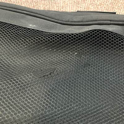 Used Gator 61 Key Keyboard case/bag - GKB-61 image 3