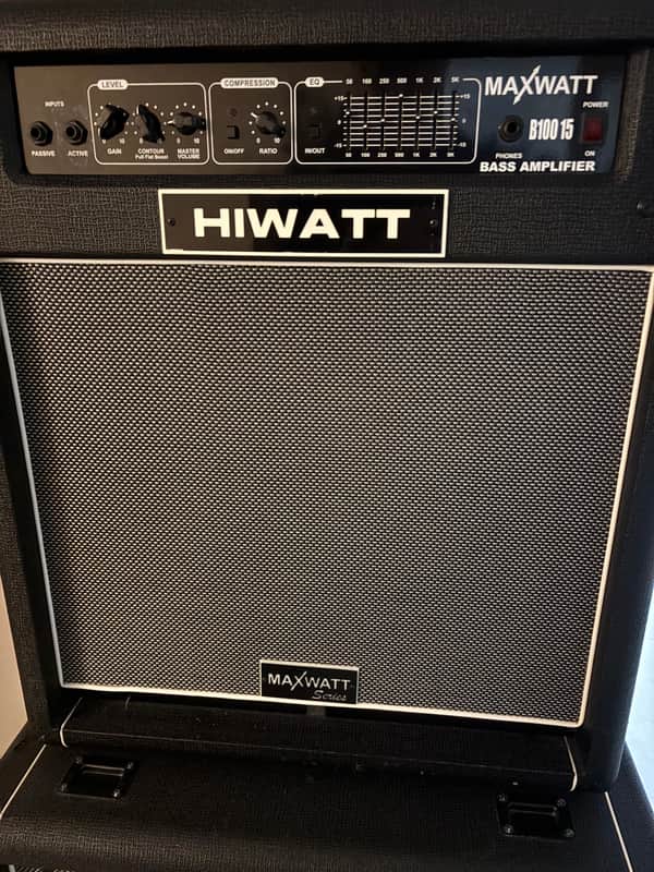Hiwatt Maxwatt B100 15 COMBO and Hiwatt B410 4x10 Cab image 1