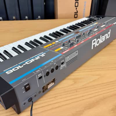✅ Sale ✅ Roland Juno-106 ✅ incl Original Hard Case ✅Perfect Working image 8