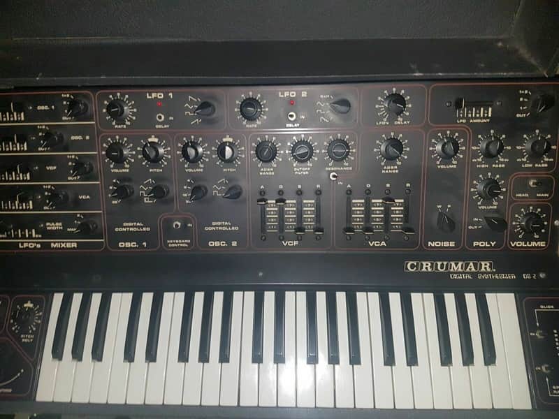 70's CRUMAR DS 2 SYNTHESIZER image 1