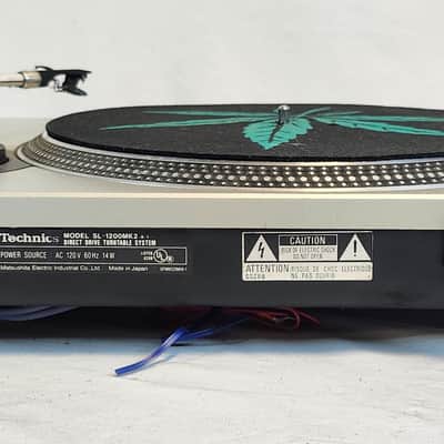 Vintage Technics SL-1200MK2-M Turn Table, 1981, w/GenzBenz Road Case image 8
