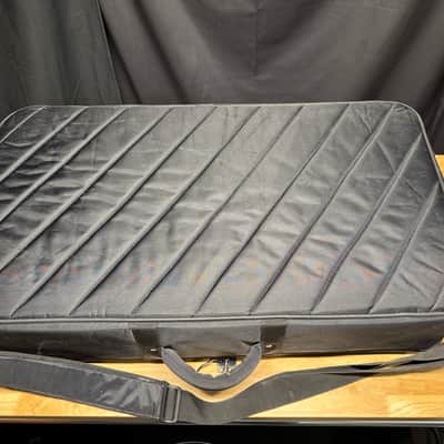 Mono M80 Series Pedalboard M80-PRO-V2 Pro 2.0 Case with Gator Pedal Board image 6
