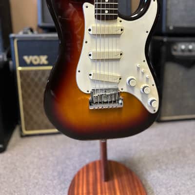 Fender Elite Stratocaster with Rosewood Fretboard 1983 - 1984 - Brown Sunburst image 2