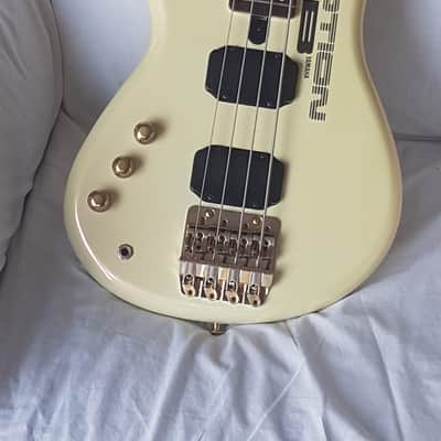 yamaha motion bass Left Handed (Medium Scale) Lefty Rare image 4