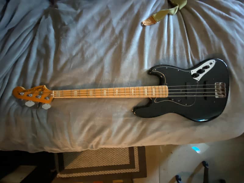 Fender Jazz