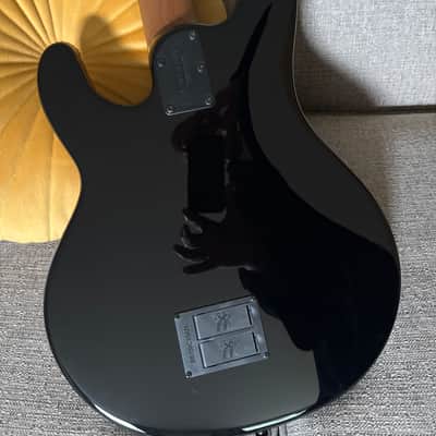 Ernie Ball Music Man StingRay Special 4 H with Ebony Fretboard image 5
