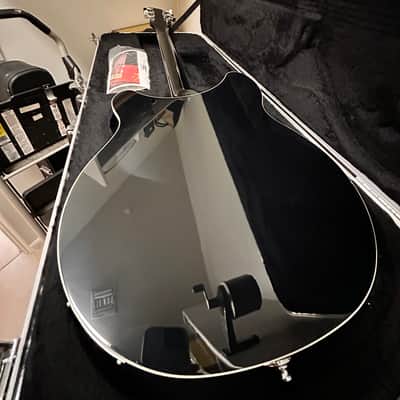 Minty Rickenbacker 360/6 2012 in Jetglo played >10 hrs image 6