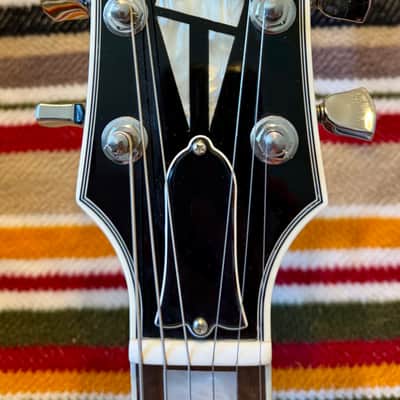 Gibson Les Paul Classic Custom 2011 - Ebony image 4