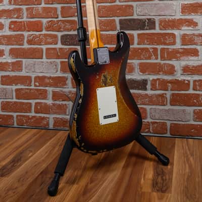 Fender Custom Shop SR25 Custom Deluxe Stratocaster Heavy Relic 3-Tone Sunburst Sparkle 2026 w/OHSC image 6