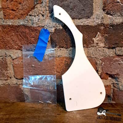 Harmony Full Size Pickguard (1960s - White)