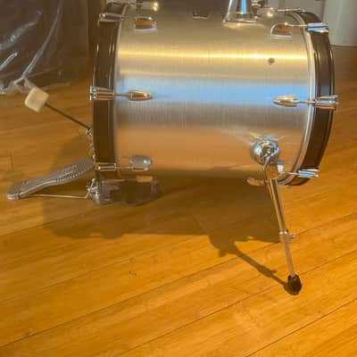 Yamaha Manu Katche Junior Kick 2000,s - Silver image 3