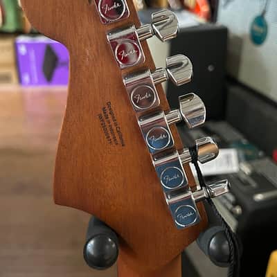 Fender Acoustasonic Standard Jazzmaster 2025 - Honey Burst / 5lbs. 3.2oz. #IWF25000671 image 8