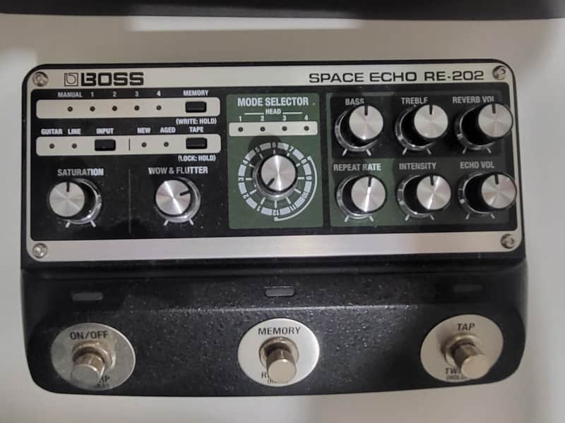 Boss RE-202 Space Echo