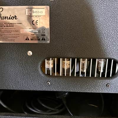 Fender Pro Junior 15 - watt tube combo amplifier 2011 - Black Rolex image 4