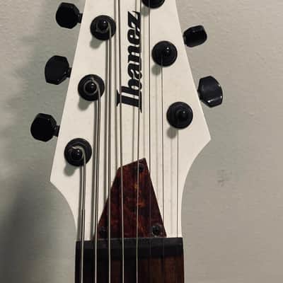 Ibanez TAM10-WH Tosin Abasi Signature 2015 White image 2