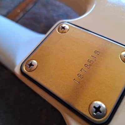 Greco Guitar Device w/Spirit Energy bass active MIJ '80s - white image 5