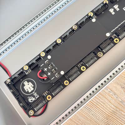 Intellijel 7U 104HP Performance Case gen 1 (Silver) image 11