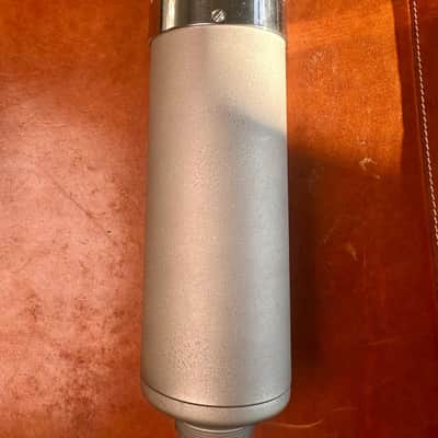 Neumann U47 Big Badge with M7 and early black PSU! ORIGINAL vintage full set image 2