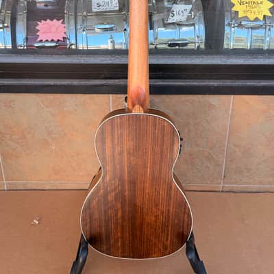 Fender California Coast Ukulele Rincon With Electronics image 10