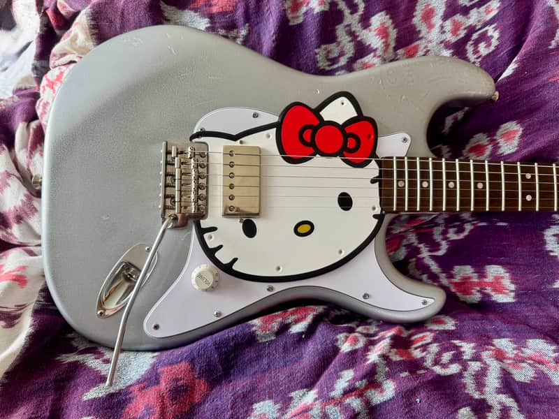 Fender Squire Science Project 90’s - Inca silver bad refin image 1