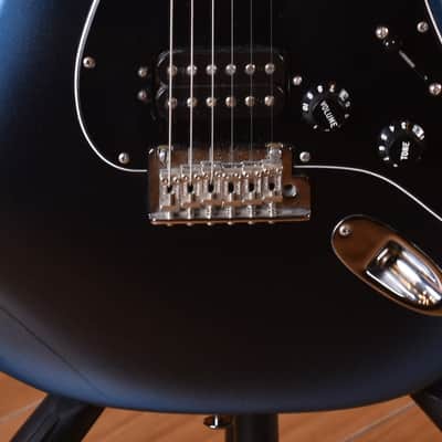 Fender American Professional II Stratocaster HSS Rosewood Fingerboard Dark Night image 12