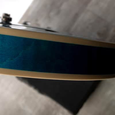 Gibson ES-335 Figured, Ocean Water Perimeter | Demo image 22
