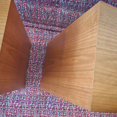 Harbeth 30.1 in 30.1 in Cherry Wood finish with Boxes and Manual image 7