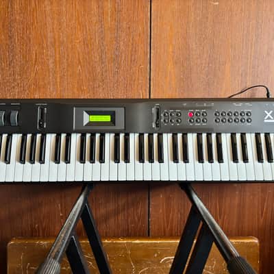 Korg X5D MUSIC SYNTHESIZER 01/w series w/ bag power supply New internal battery image 1