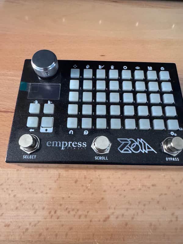 Empress Zoia Compact Grid Controller 2010s - Black image 1