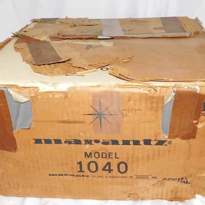Marantz 1040 stereo amplifier with original box and foam recently serviced image 14