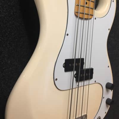 Hohner HP Bass image 3