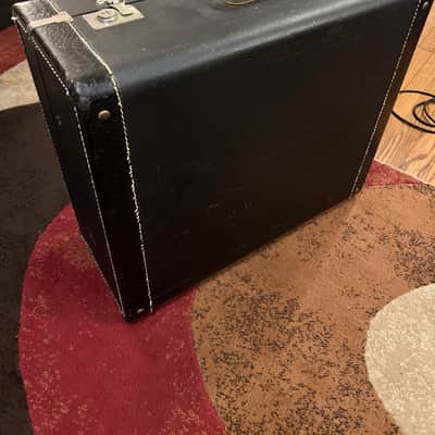 Giuletti F 94 - Black 120 bass accordion image 4