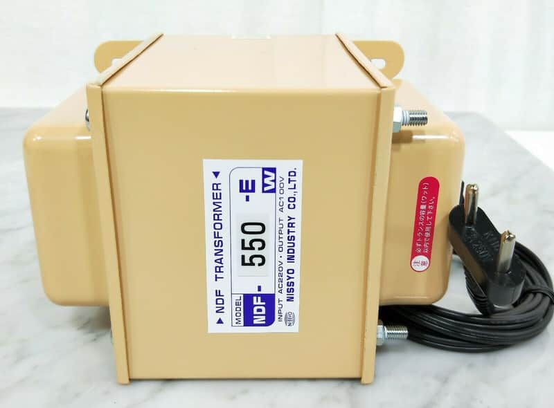 Nissyo Transformer NDF-550E (220V > 100V, 550W) image 1